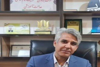 رئوفی-مدیر-آموزش-و-پرورش-کاشمر